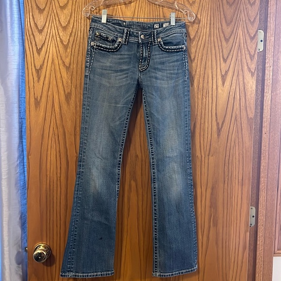 Miss Me Size 29x33 Bootcut Jeans - Picture 1 of 11